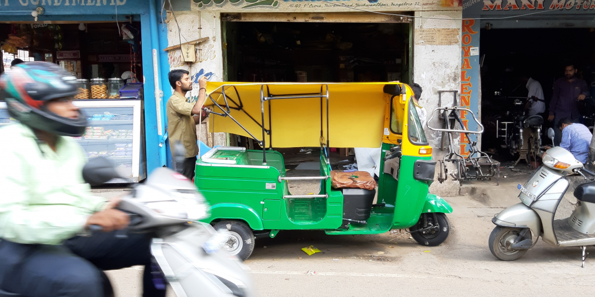 Rickshaw on street, Bangalore