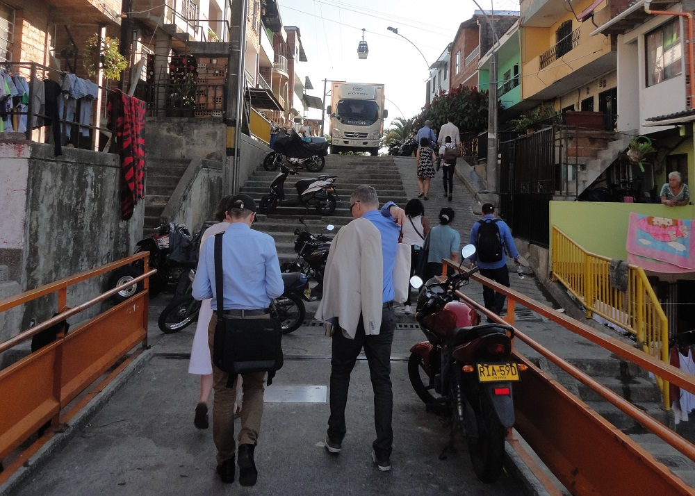 street view of Juan Bobo neighbourhood